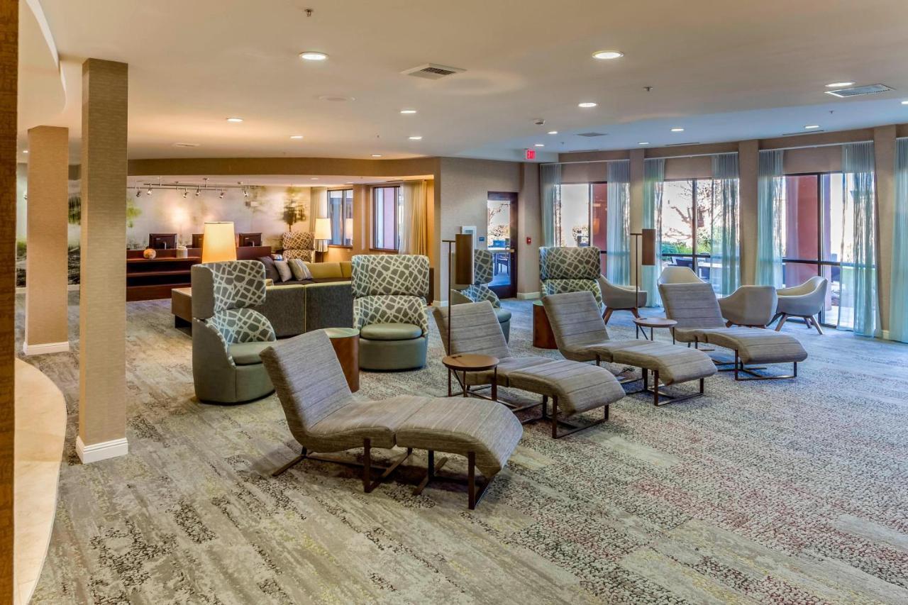 Courtyard By Marriott Roseville Galleria Mall/Creekside Ridge Drive Екстер'єр фото