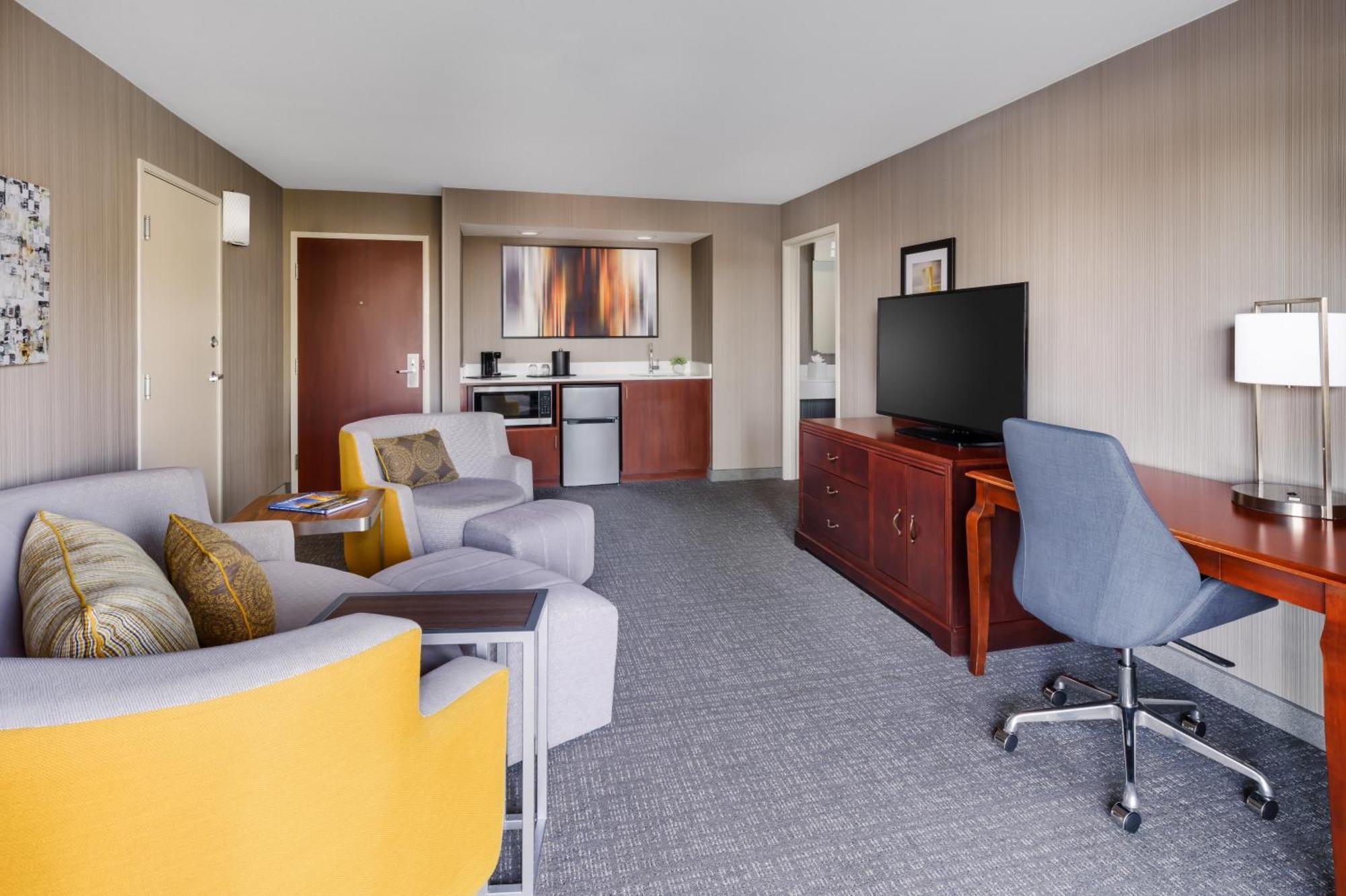 Courtyard By Marriott Roseville Galleria Mall/Creekside Ridge Drive Екстер'єр фото