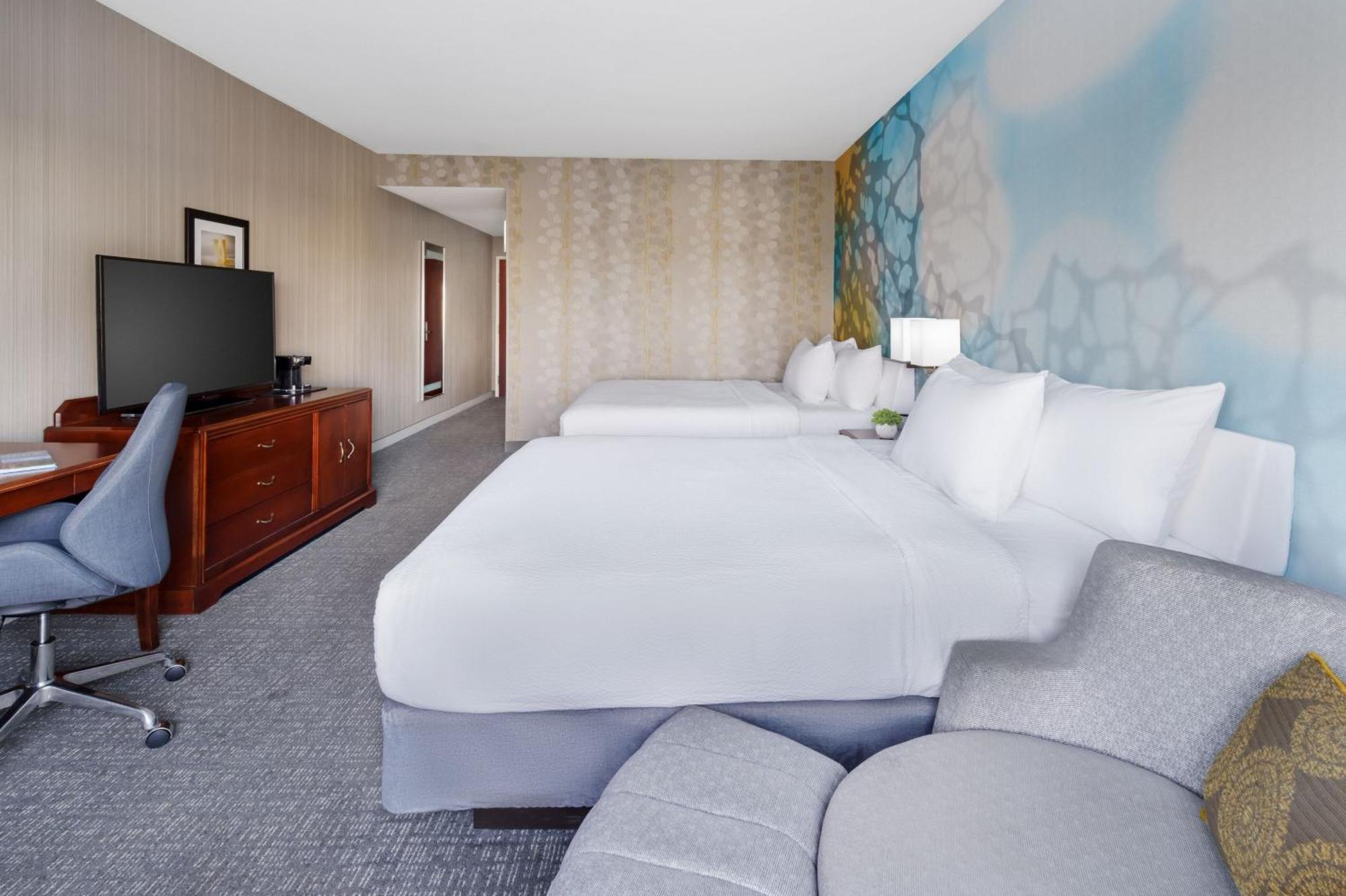 Courtyard By Marriott Roseville Galleria Mall/Creekside Ridge Drive Екстер'єр фото