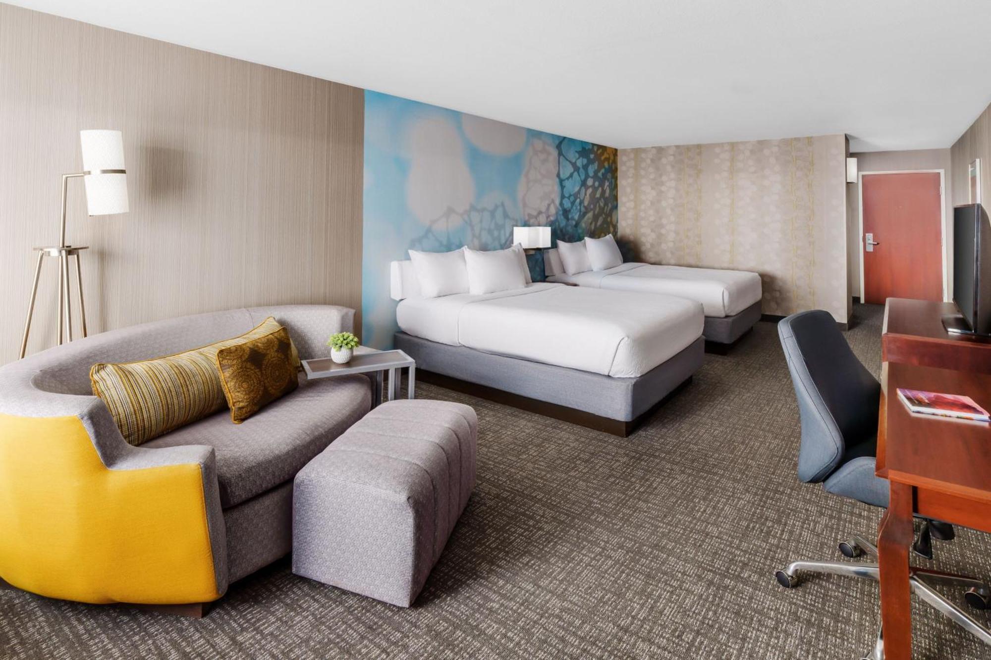 Courtyard By Marriott Roseville Galleria Mall/Creekside Ridge Drive Екстер'єр фото