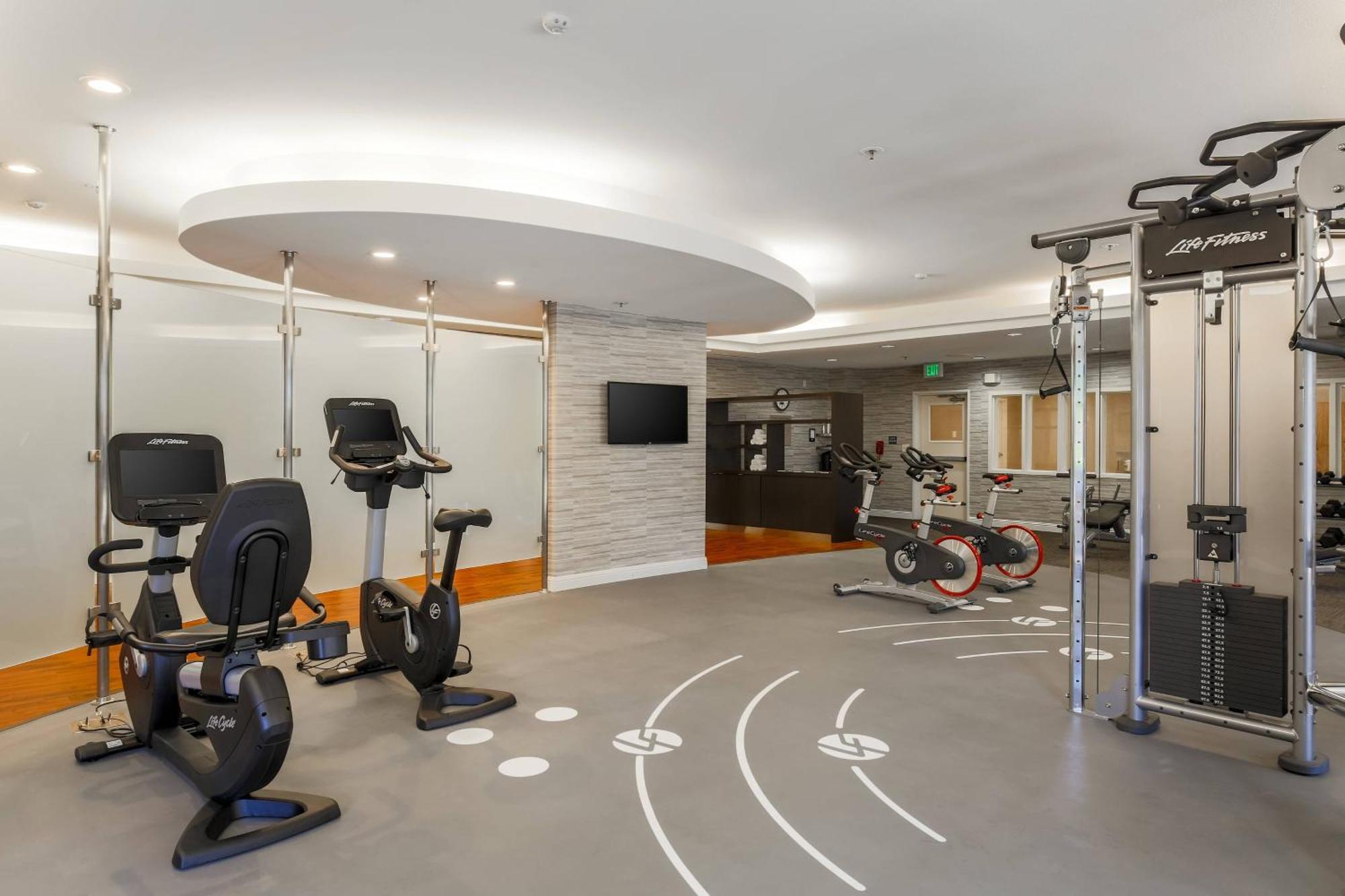 Courtyard By Marriott Roseville Galleria Mall/Creekside Ridge Drive Екстер'єр фото